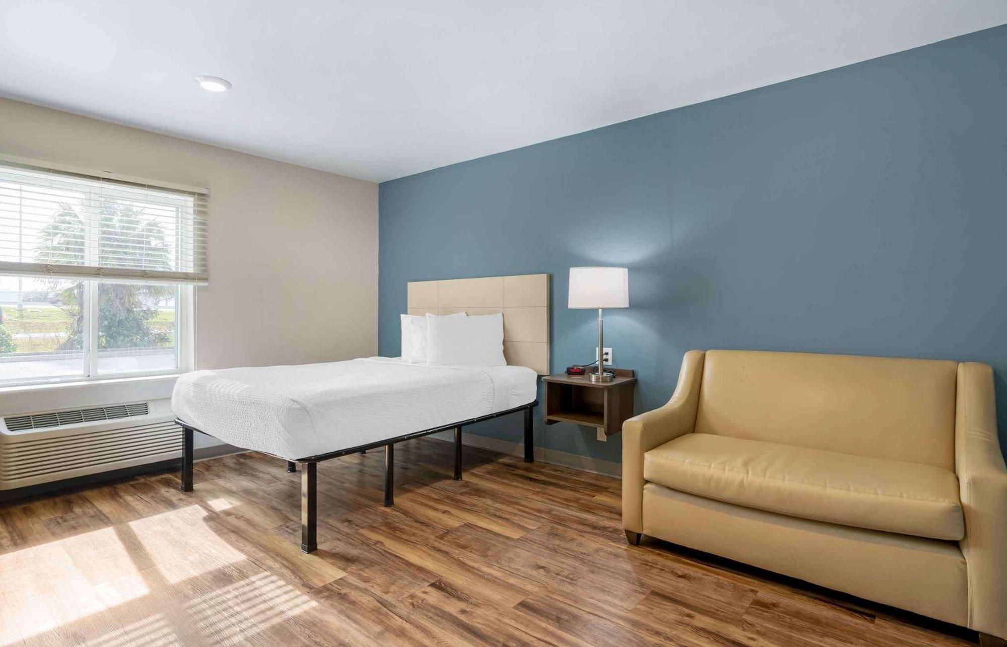 Extended Stay America Select Suites - Orlando - Airport Zewnętrze zdjęcie